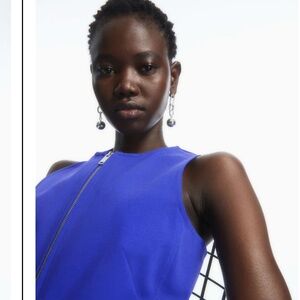 GORGEOUS FLATTERING COS BLUE STRETCHY FITTED‎ DRESS WITH ZIPPER